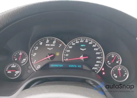 2005 Chevrolet Corvette from USA, damaged, VIN 1G1YY24U355136792